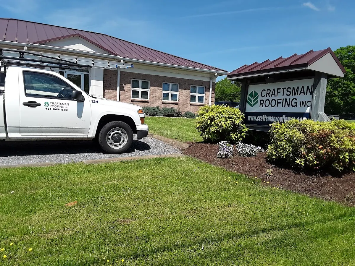 Quality Ice Dam Removal by experienced craftsmen in Lebanon Lake Estates