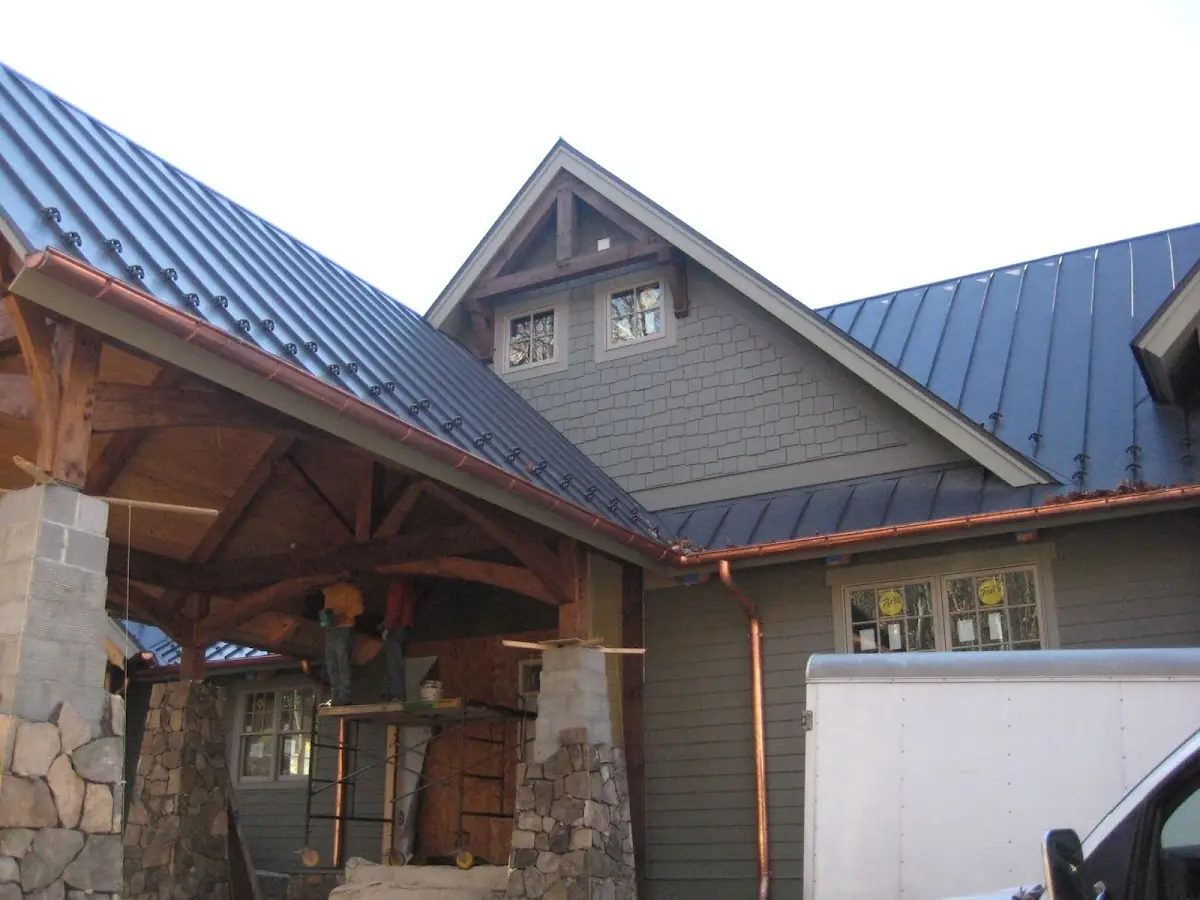 Craftsman Roofing team delivering quality roofing work in Lebanon Lake Estates